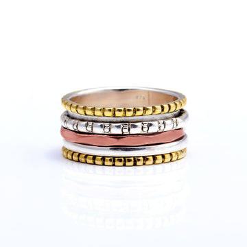 Trilogy Radiance: Artisan-Crafted Tri-Color Spinner Handmade Hammered Ring