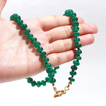 Serene Green Jade Knotted  Necklace